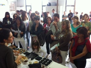 Un momento dello showcooking da Proserpio Auto