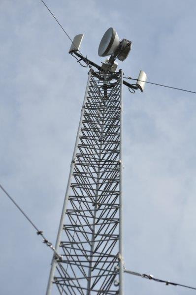 L'antenna WI-FI sulla collina di Barzanò