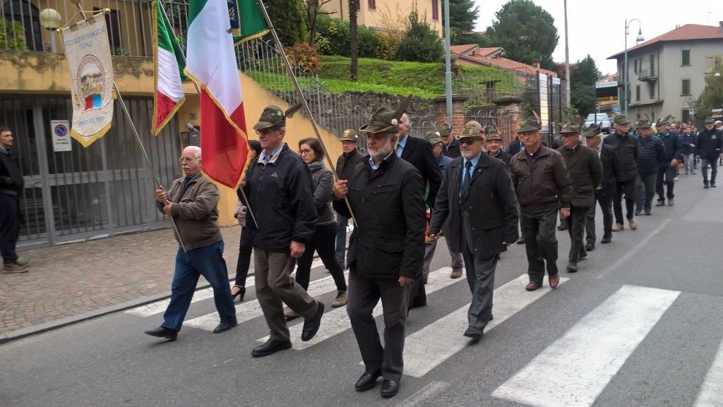 Il corteo in via Garibaldi